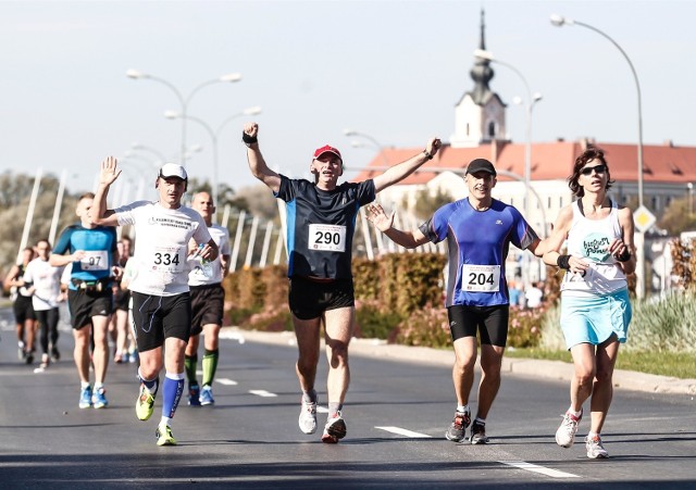 19.10.2014 rzeszow i maraton rzeszowski new balance maraton biegi fot krzysztof kapica / nowiny