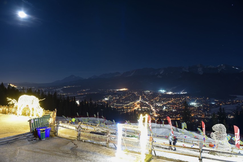 Zobacz Zakopane i Tatry nocą. Niesamowite zdjęcia [GALERIA]