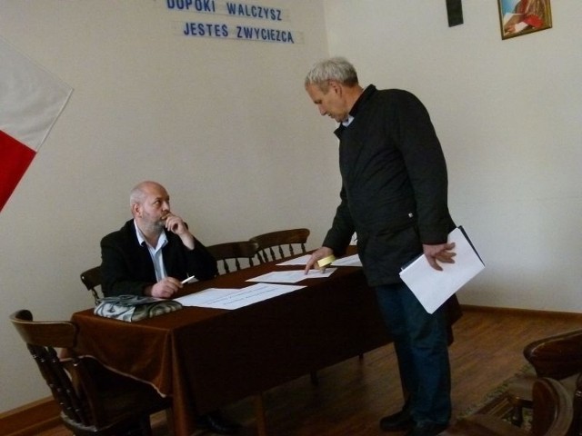 Podpisy są zbierane m.in. w lokalu Stowarzyszenia Robotników Chrześcijańskich przy ul. Tuwima 34.