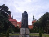 Katedra w Fromborku. Tu zostały pochowane szczątki kanonika Mikołaja Kopernika. Gdzie jest grób Kopernika?