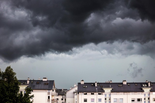 IMGW prognozuje burze nad Wrocławiem i Dolnym Śląskiem - 29 lipca 2023.