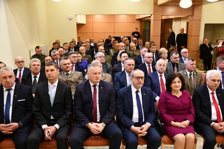 Spotkanie opłatkowe w Drohiczynie. Byli przedstawiciele parlamentu, rządu, władz państwowych, samorządowych i służb mundurowych. Zdjęcia!
