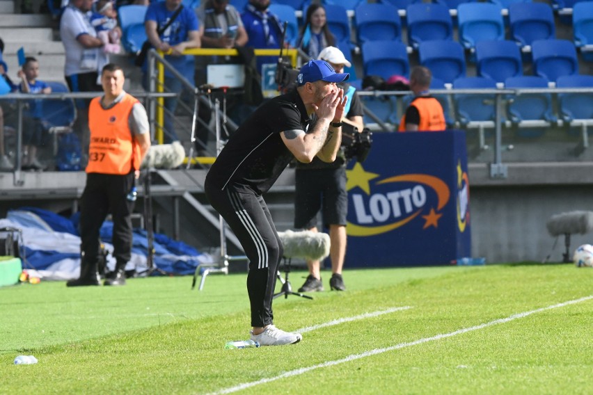 PKO Ekstraklasa. Wisła Płock w pięć minut straciła dwie bramki i być może utrzymanie. Raków lepszy w Płocku. "Nafciarze" w strefie spadkowej