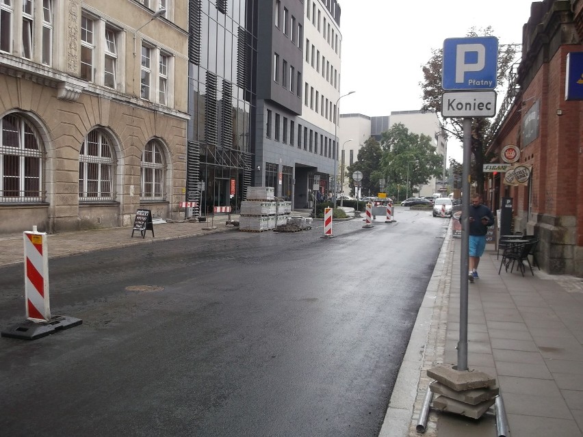 Wrocław: Kończą remont na Bogusławskiego (ZDJĘCIA)