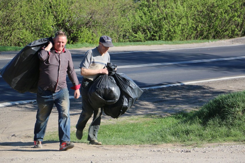 Akcja „Czysta Wieś, wspólna sprawa” została zorganizowana po...