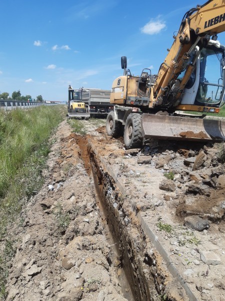 Drogowcy najpierw sprawdzali co może być przyczyną...