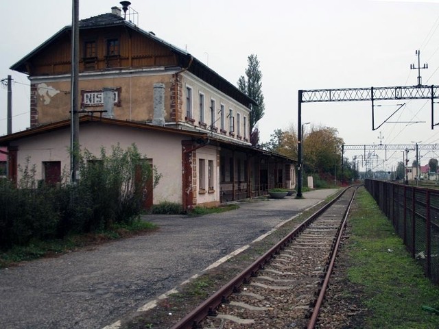 Pierwszy transport europejskich Żydów przyjechał na stację kolejową w Nisku w 1939 r.