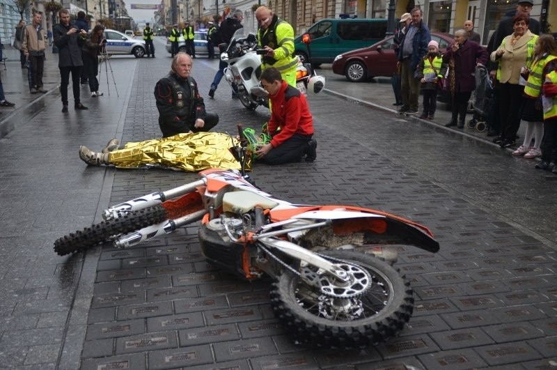 Motocykliści szaleli na Piotrkowskiej [zdjęcia]