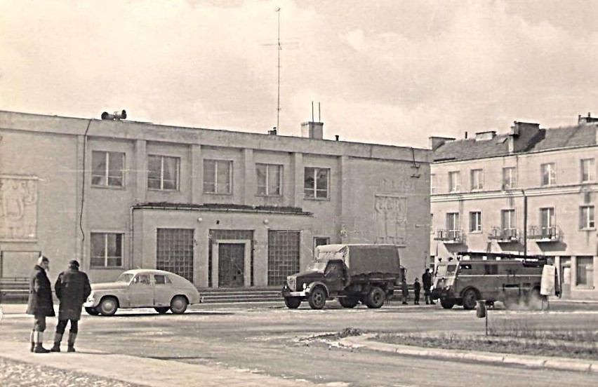 Budynek Powiatowego Domu Kultury oddany do użytku w 1961...