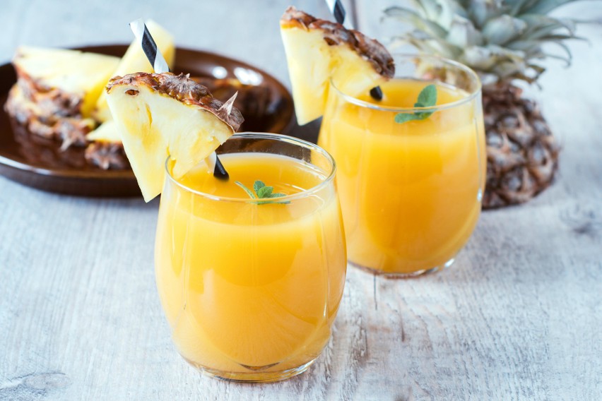 Egzotyczny napój z ananasem sprawdzi się o każdej porze...