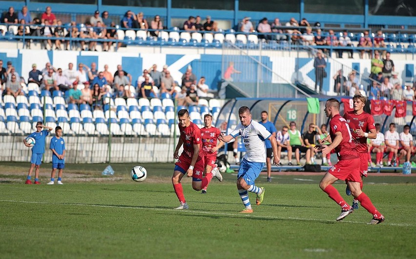 III liga piłkarska: czwarte zwycięstwo Hutnika Kraków. Tym razem z Wisłą Sandomierz [ZDJĘCIA]