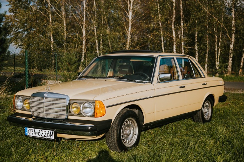 Mercedes-Benz 300 D,  1981 r....