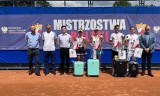 Poznaniacy młodzieżowymi mistrzami Polski w tenisie ziemnym. Złoto na kortach AZS dla zawodników Grunwaldu Poznań