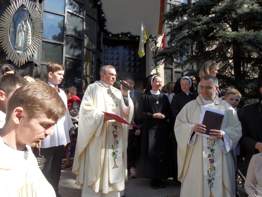 Pierwsza Komunia św. u św. Stanisława Kostki w Częstochowie