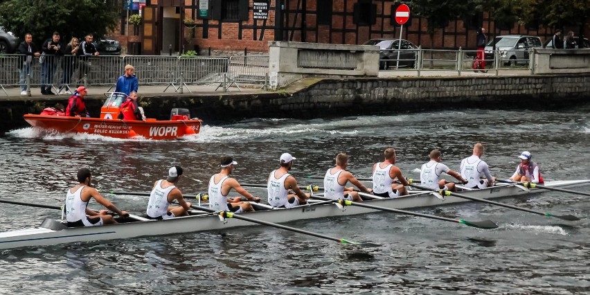 W sobotę w Bydgoszczy XXXI Wielka Wioślarska o Puchar Brdy. Wracają Oxford i Cambridge 