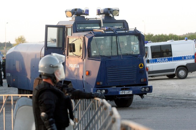 Armatka wodna została użyta m.in. podczas Marszu Równości w Częstochowie w 2019 roku Zobacz kolejne zdjęcia. Przesuwaj zdjęcia w prawo - naciśnij strzałkę lub przycisk NASTĘPNE