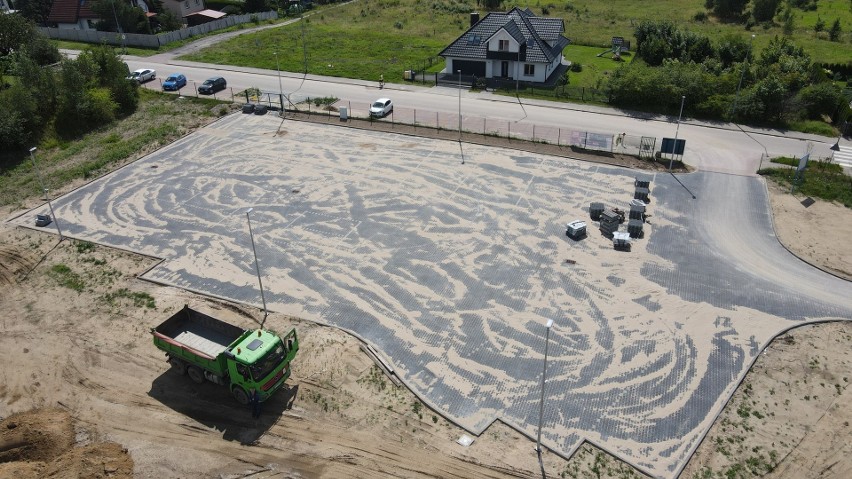 Trwają prace wykończeniowe przy budowie Kaszubskiego Centrum...