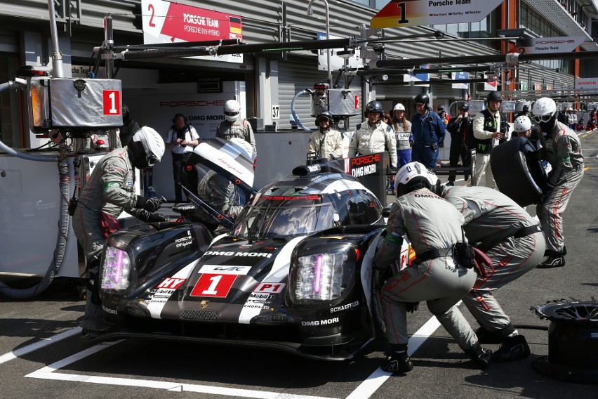 Le Mans. 18 i 19 czerwca br. prototypy Porsche 919 Hybrid po...