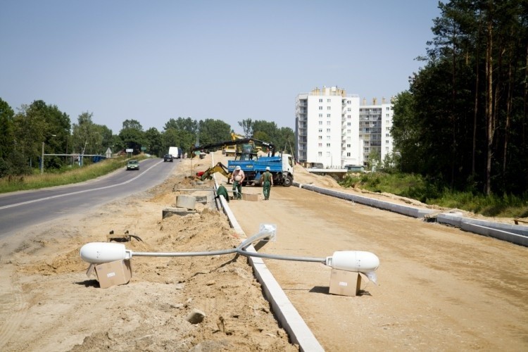 Droga Białystok - Kleosin. W połowie sierpnia będzie gotowa jedna jezdnia (zdjęcia)