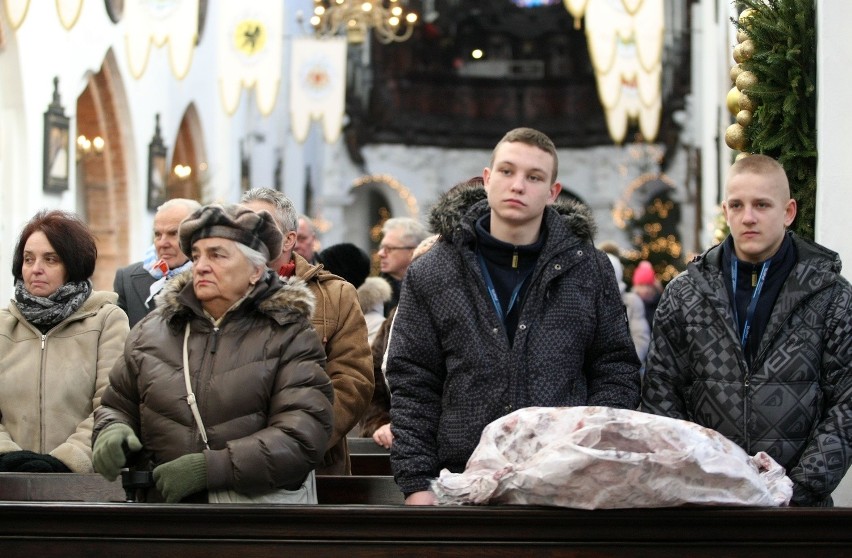 Msza i opłatek w rocznicę Marszu Śmierci więźniów Stutthofu [ZDJĘCIA]