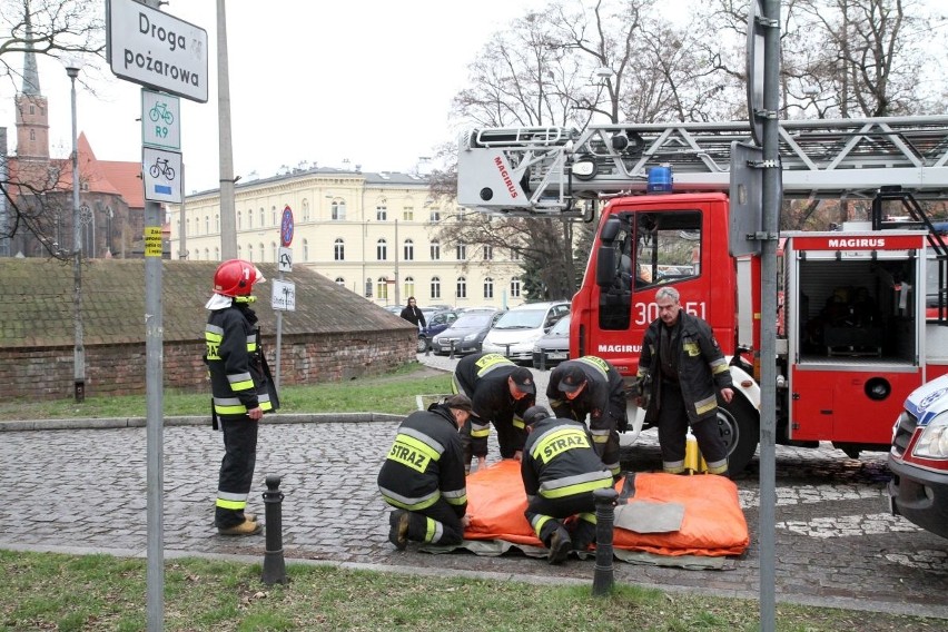 Akcja służb pod Galerią Dominikańską