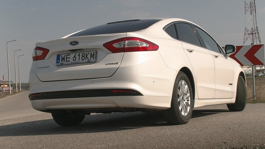 Ford Mondeo Hybrid...