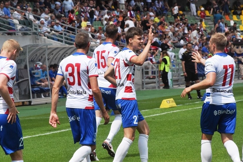 Podbeskidzie - MKS Kluczbork 3:1. Symboliczna zmiana warty w Bielsku-Białej