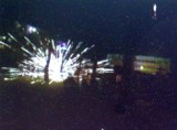 Podczas pokazu fajerwerków w Stalowej Woli jedna z rac eksplodowała między ludźmi [WIDEO]