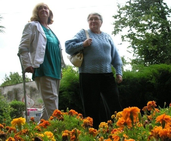 Teresa Babińska (z lewej) pokonała raka 25 lat temu. Barbara Chimiak - przed pięcioma laty.