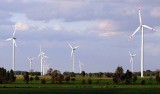 PGE konsoliduje energetykę odnawialną i stawia kolejne wiatraki