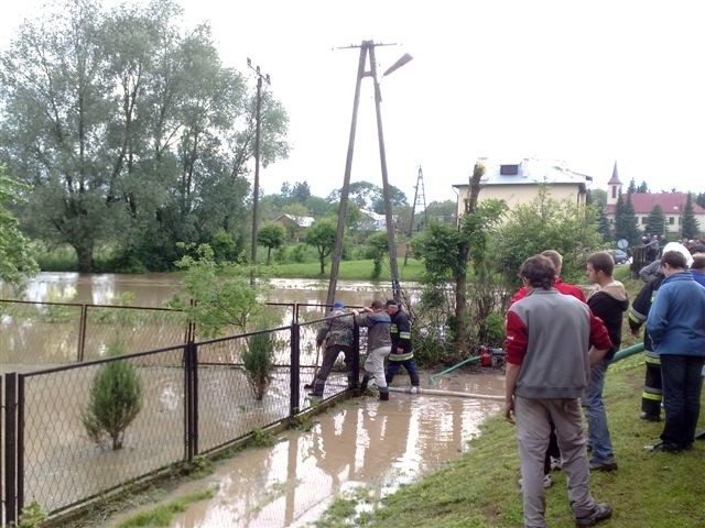 Zalane gospodarstwo w Hnatkowicach.