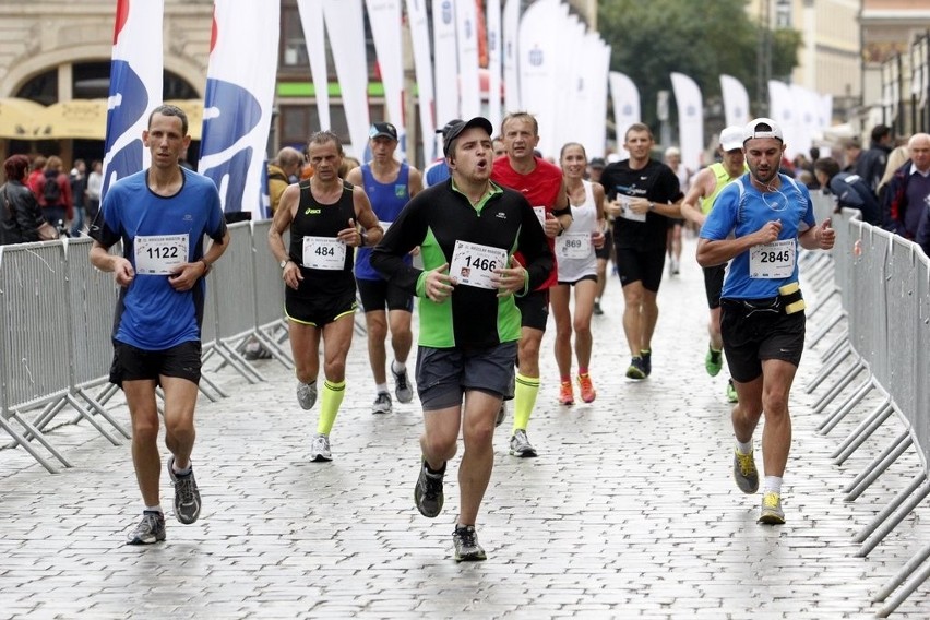 Maraton Wrocław - ZDJĘCIA - zawodnicy z numerami 401 - 600