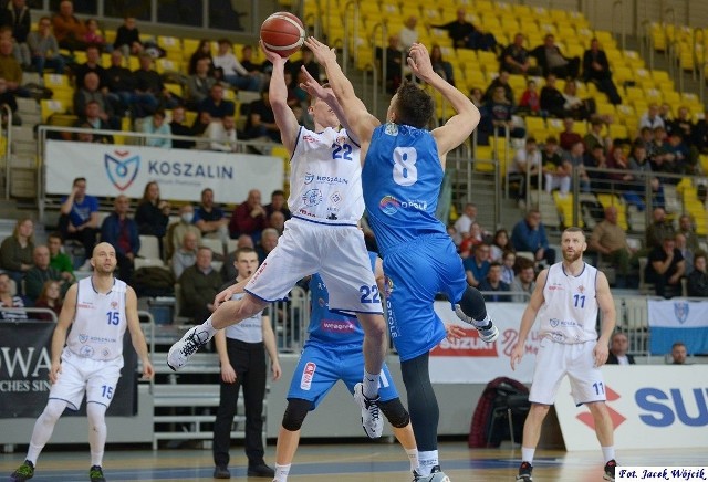 Koszykarze Żaka Koszalin sięgnęli po kolejne ligowe zwycięstwo.