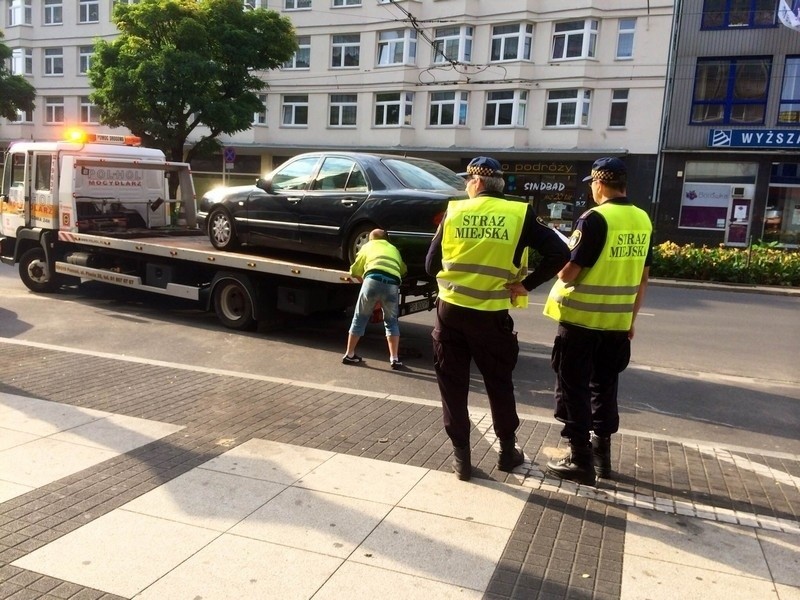 Poznań Bussines Run: Zaparkowałeś na św. Marcinie? Auto...