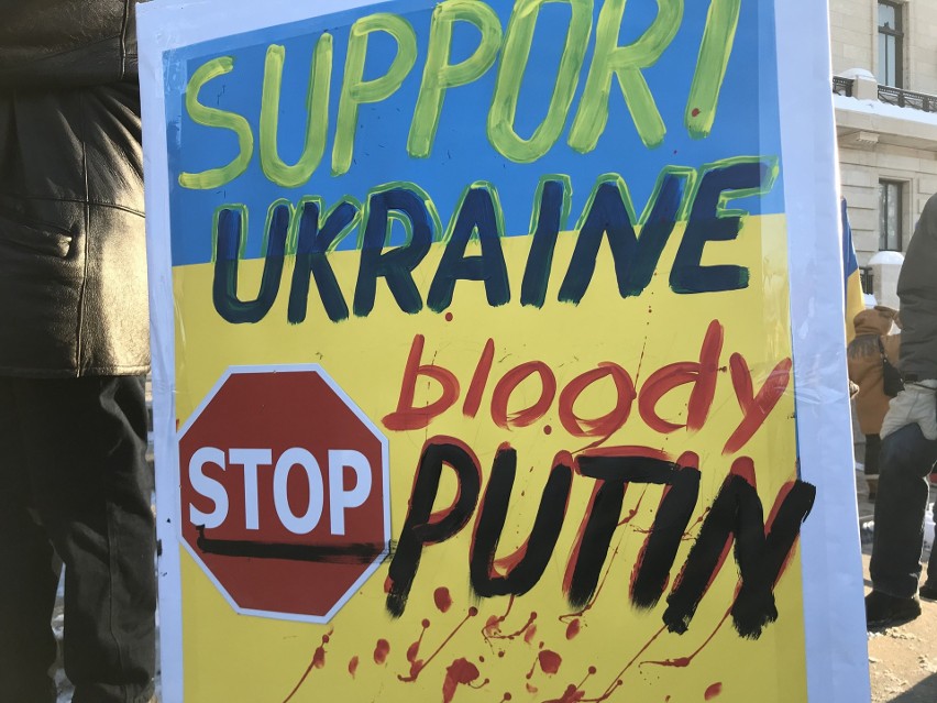Wiec solidarności Ukraińców w Manitobie