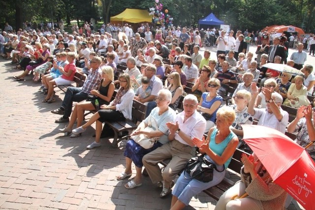 Festyn zolnierski w parku miejskim w Kielcach 