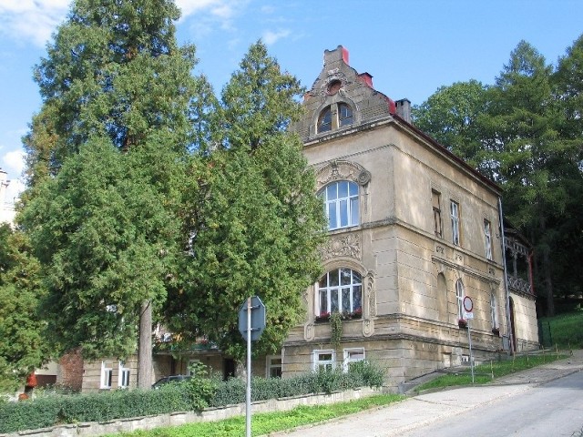 To w tej kamienicy Kazimierz Świtajło chciałby wykupić mieszkanie. Na przeszkodzie stoją względy formalne.