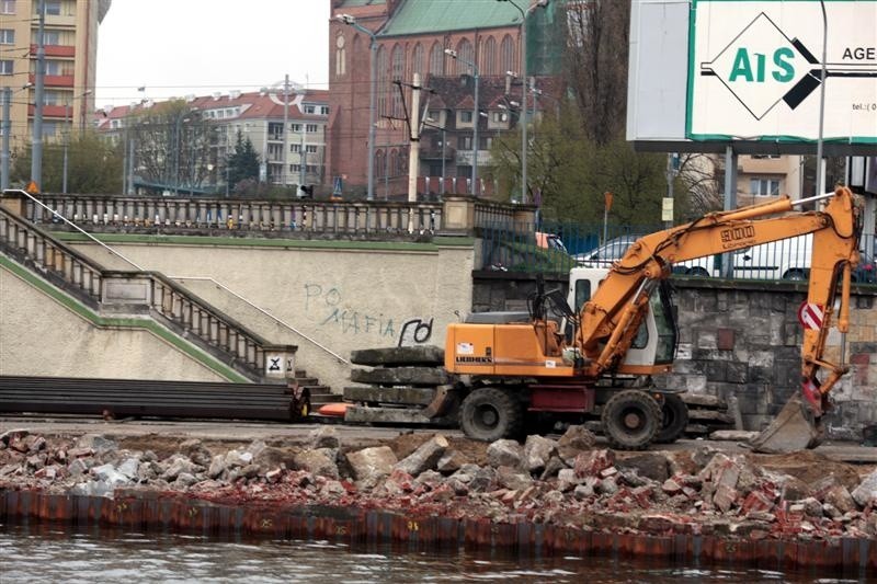 Nabrzeża pięknieją z dnia na dzień