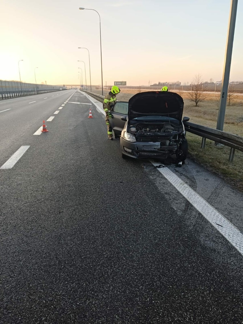 Wypadek na A1 w kierunku Łodzi! Jedna osoba lekko poszkodowana