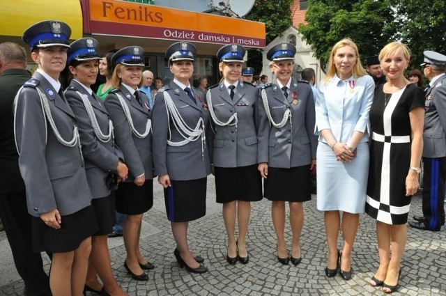 Dzisiaj w Oleśnie mundurowi z całej Opolszczyzny świętowali Wojewódzkie Święto Policjanta.