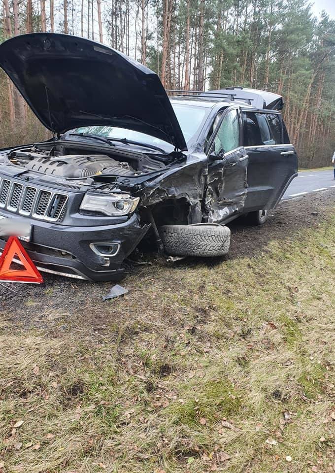 W niedzielę (16.02.2020 r.) doszło do wypadku między Białym...