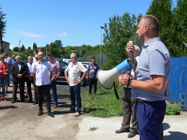 - Polski rząd o rolnikach zapomniał, dlatego tylko sprzeciwem i głośnym mówieniem o tym, że nie zgadzamy się z obecną, trudną  sytuacją, można coś wywalczyć - mówił do sadowników Marcin Piwnik .