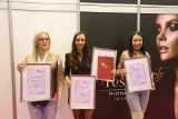 Mistrzowie Urody 2022: Laureaci wojewódzkiego etapu uhonorowani w trakcie festiwalu Hair&Beauty w Katowicach