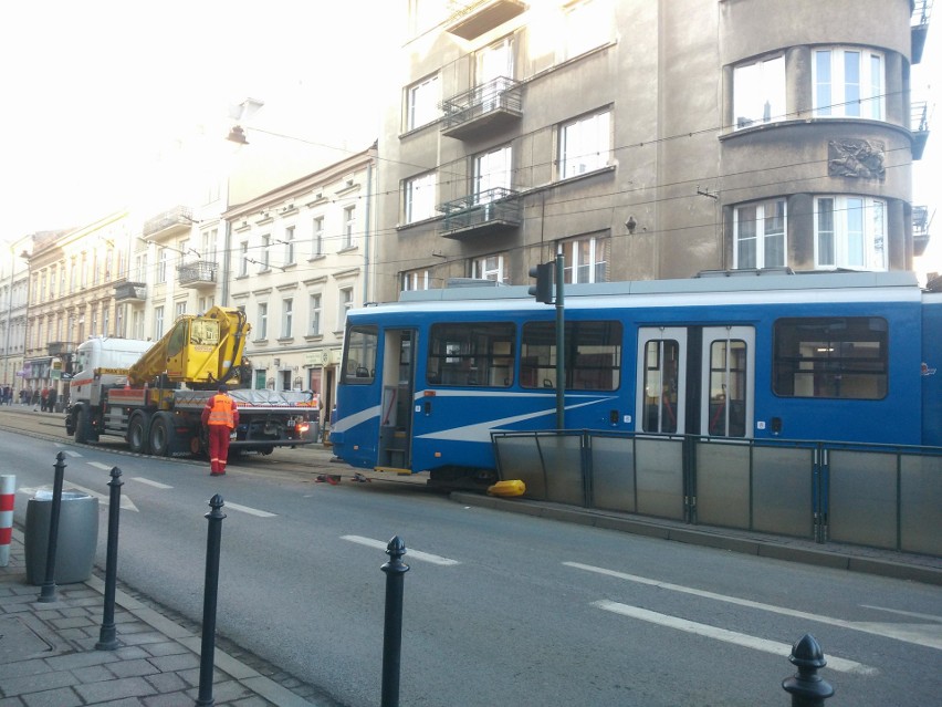 Kraków. Wykolejenie tramwaju na ul. Starowiślnej