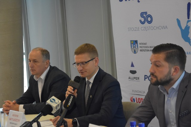 Turniej zapowiedzieli wiceprezydent Częstochowy Jarosław Marszałek, prezydent Krzysztof Matyjaszczyk i Dawid Błaszczykowski, brat Kuby.