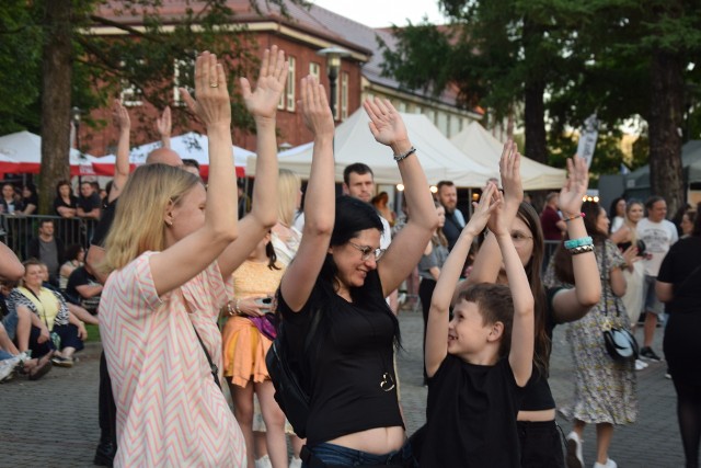 Drugiego dnia koncertowej majówki w Rybniku, na Kampus znów przyszło wiele osób.