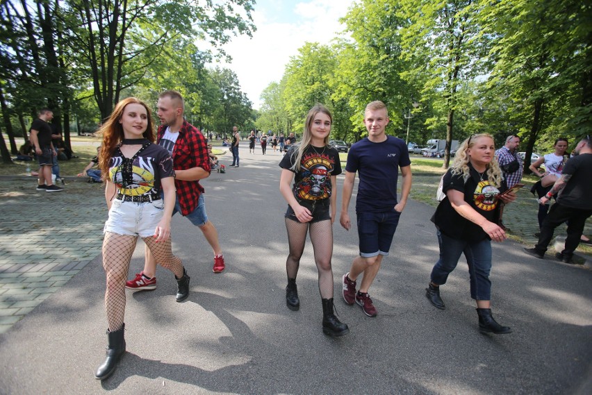 Guns N' Roses: kolejka do wejścia na stadion