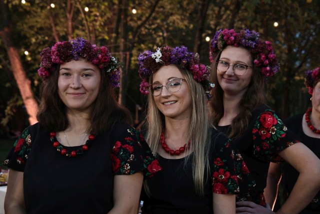 W Muzeum Wsi Kieleckiej w Tokarni odbyła się kolejna biesiada