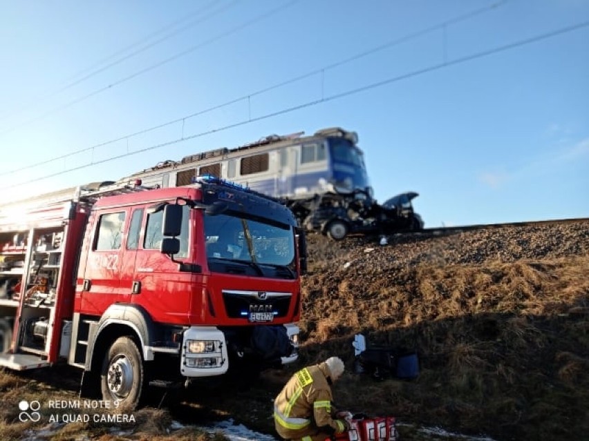 Tragiczny wypadek na torach pod Kutnem. Mieszkańcy żądają...