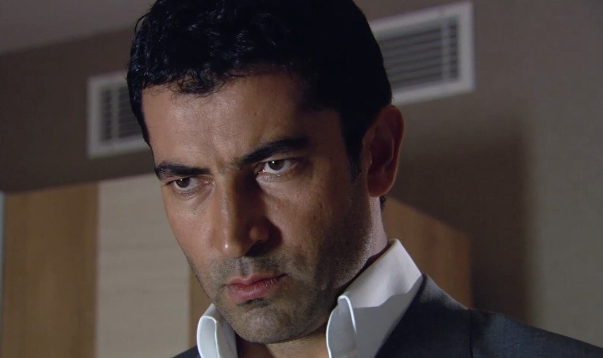 Ezel...